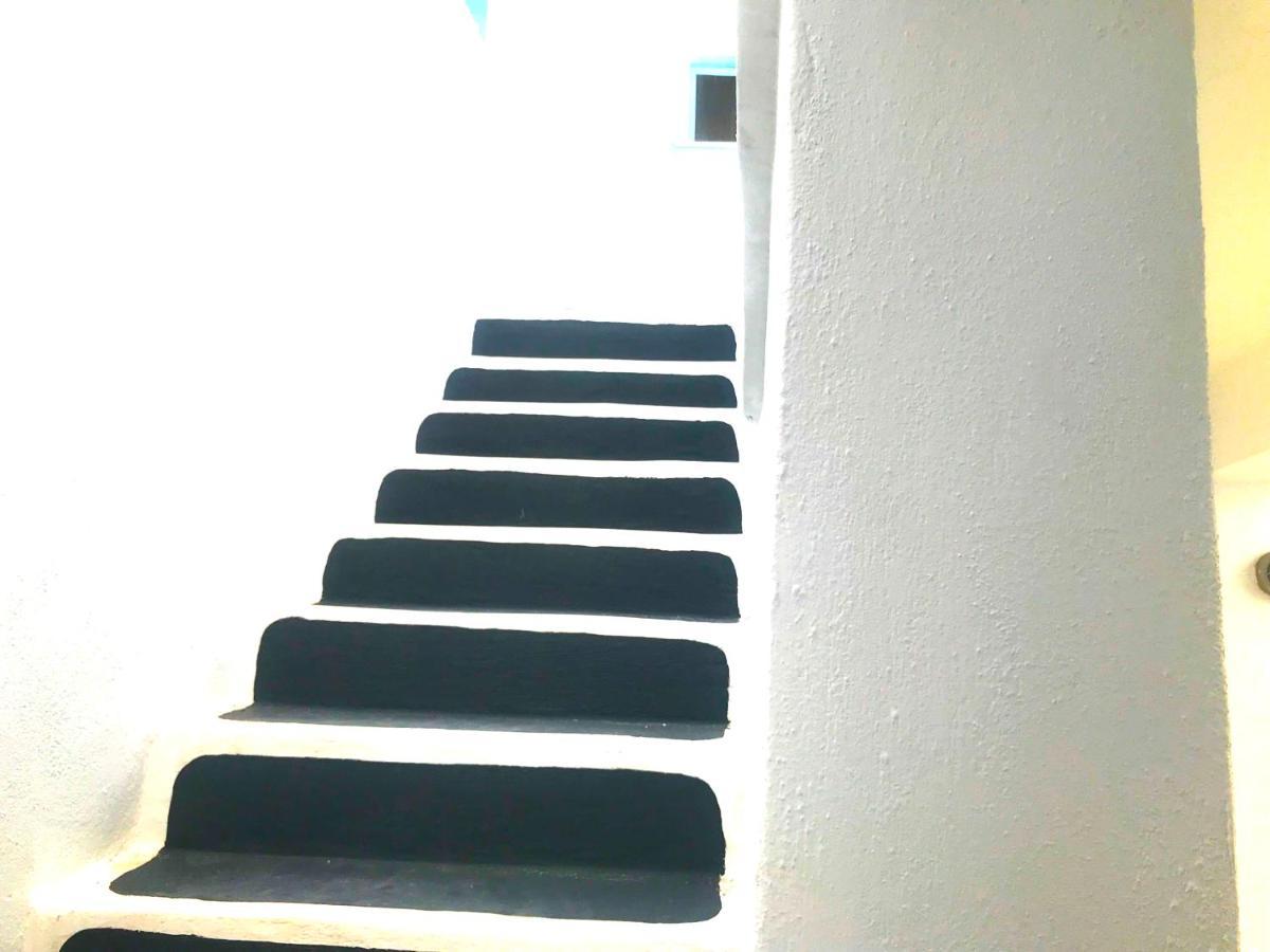 Amelie Hotel Santorini (Adults Only) Perissa  Exteriör bild
